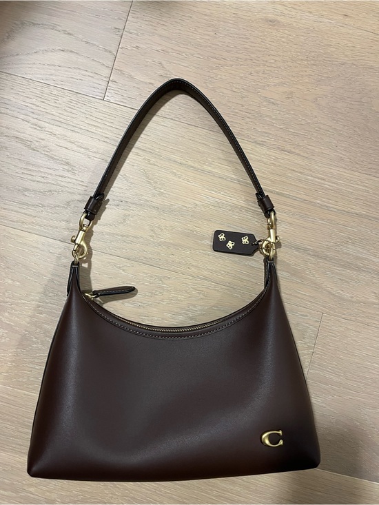 Coach Handbags - Coach Juliet 25 shoulder bag, in Maple Brown Smooth Leather